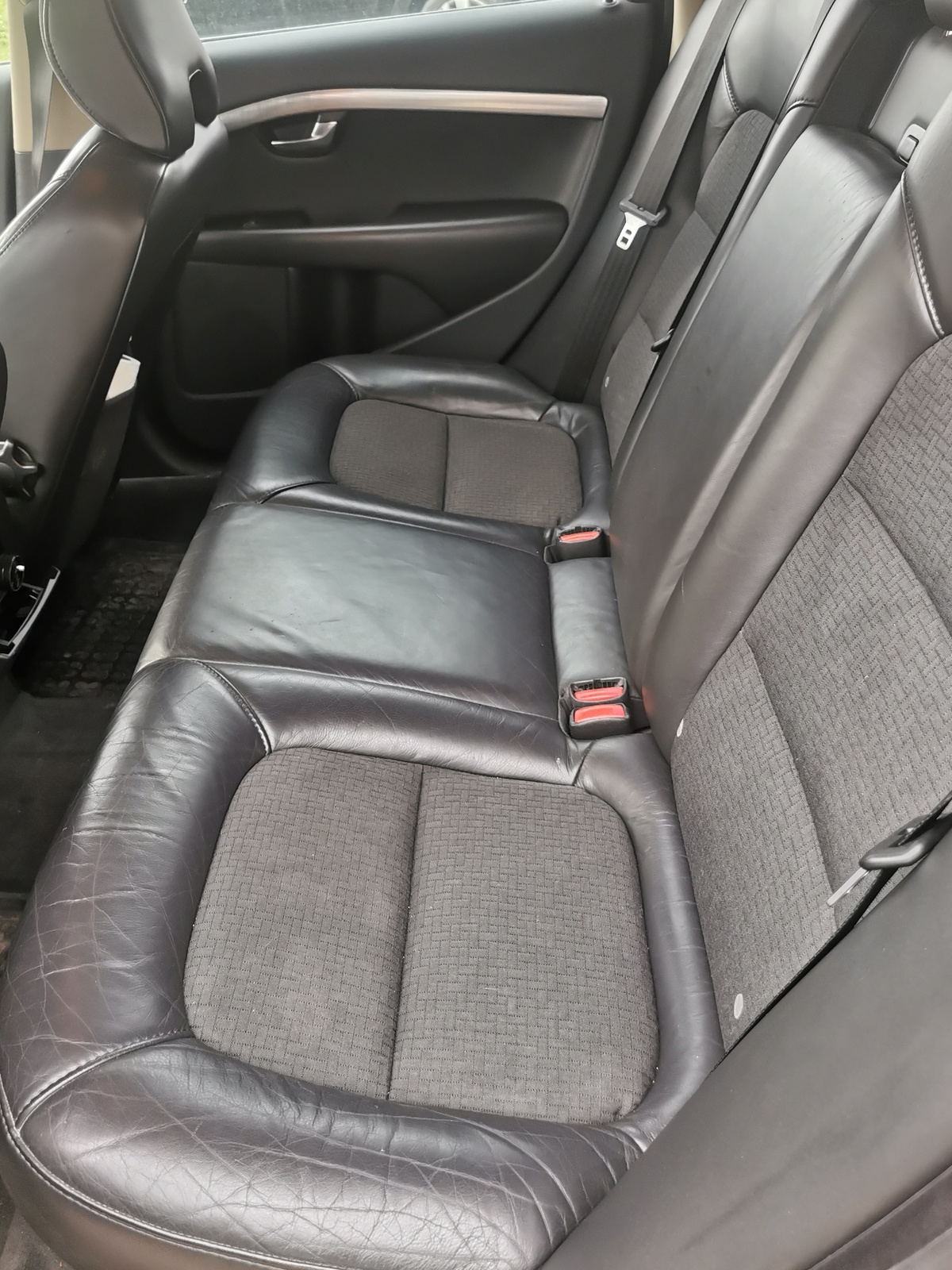Volvo V70 2008, photo 4/7
