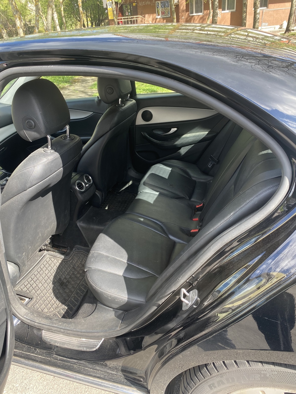 Mercedes-Benz E 200 2017, kuva 6/7