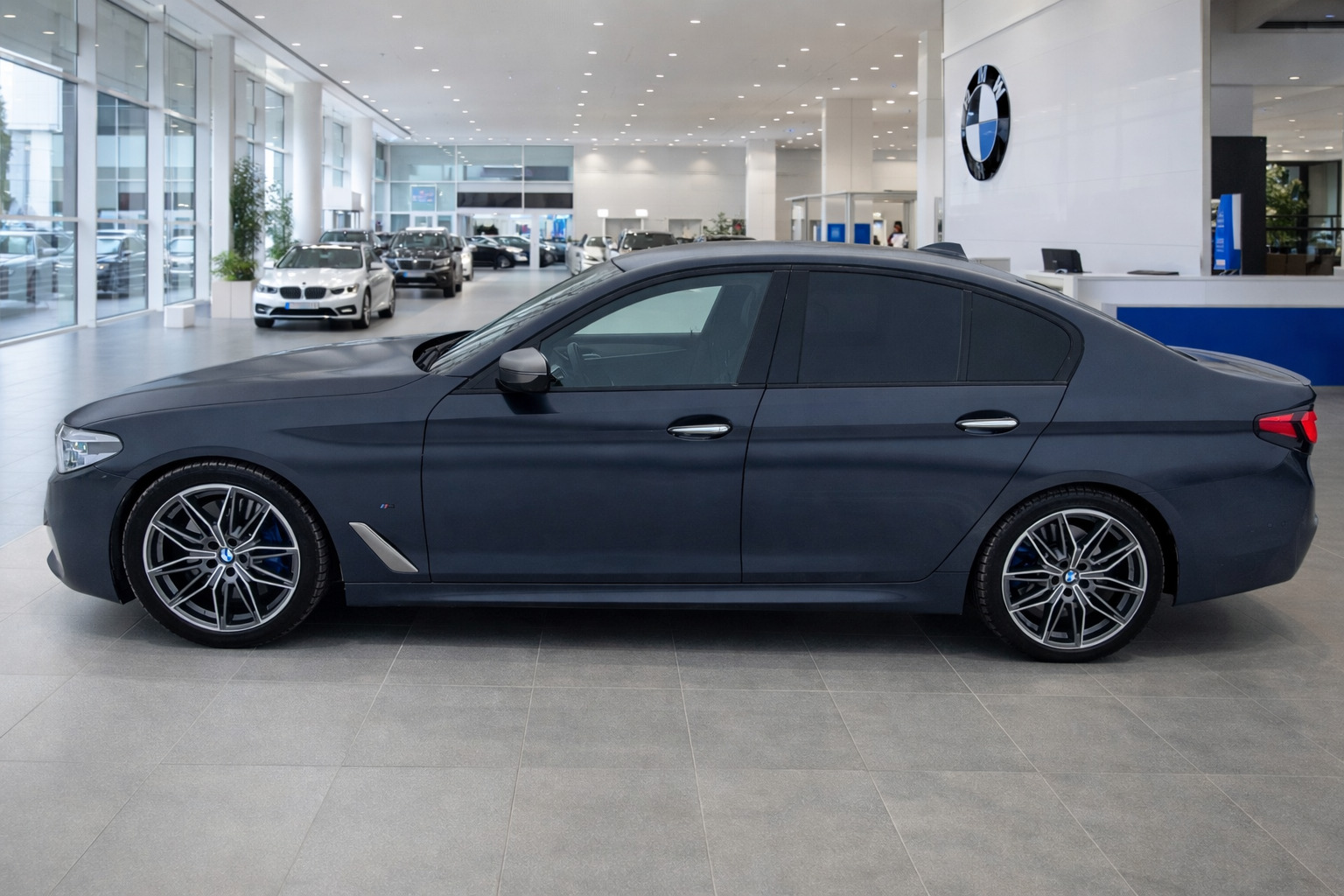 BMW M550 2018, photo 7/32