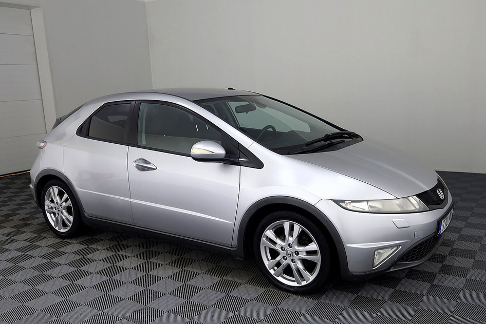 Honda Civic, 2011, 1.8, 140 kW, bensiin, automaat, esivedu