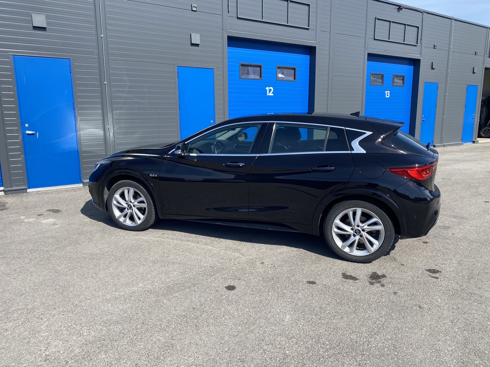 Infiniti Q30 2016, photo 6/16