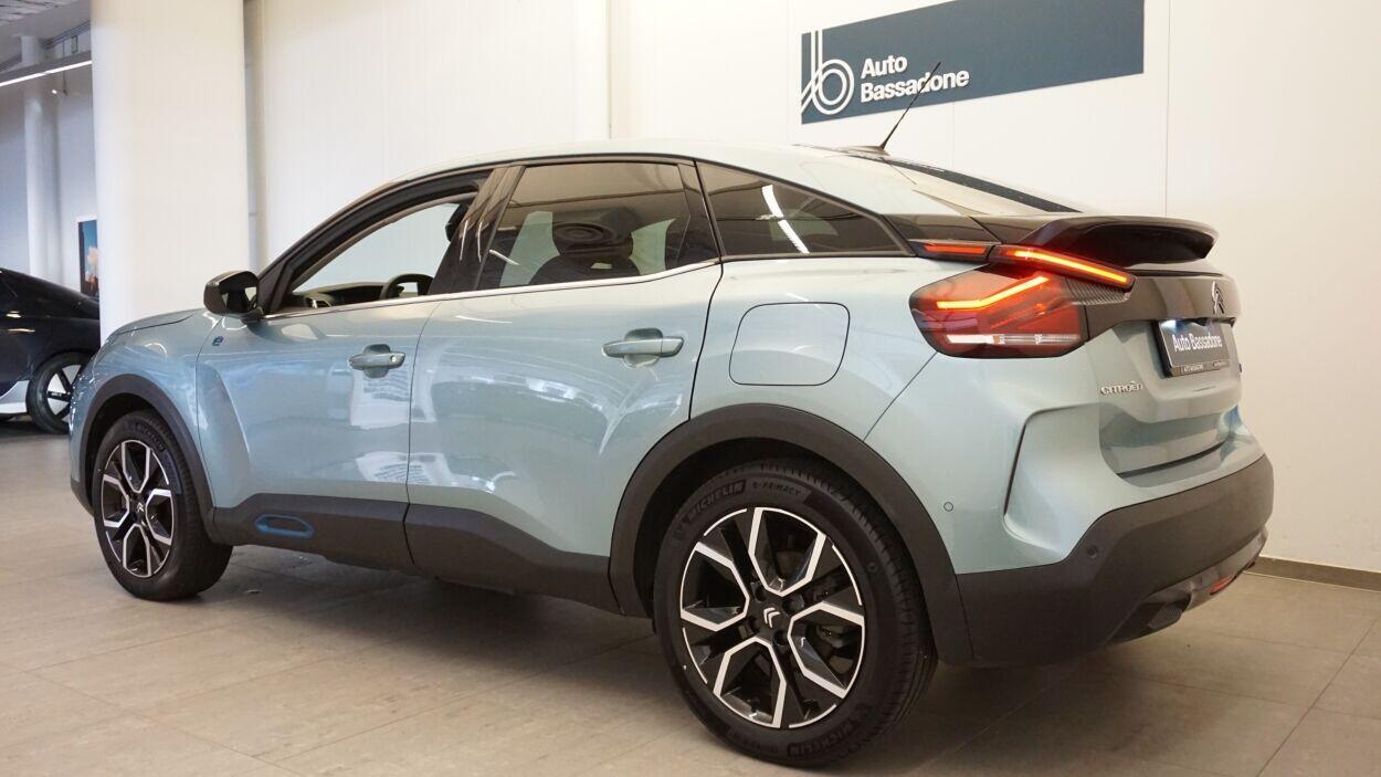 Citroën C4 2023, photo 4/10