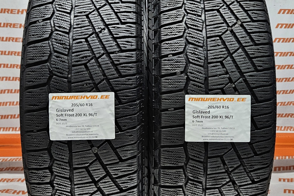 Used studless winter tire 205/60R16 Gislaved Soft Frost 200 XL 96/T