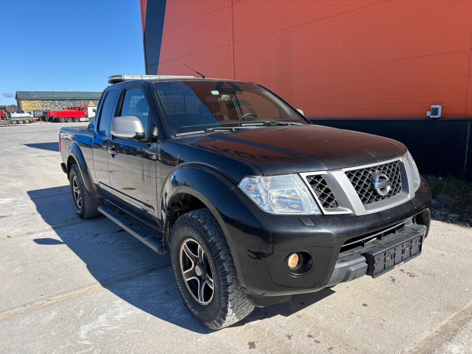 Nissan Navara 2014, photo 4/10