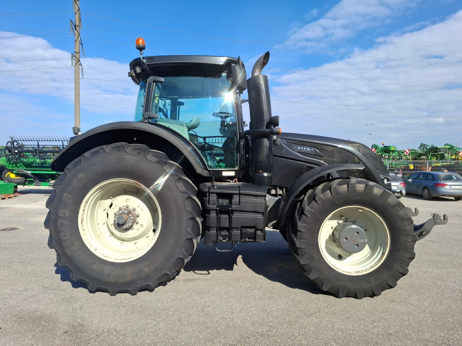 Valtra S374, photo 2/22