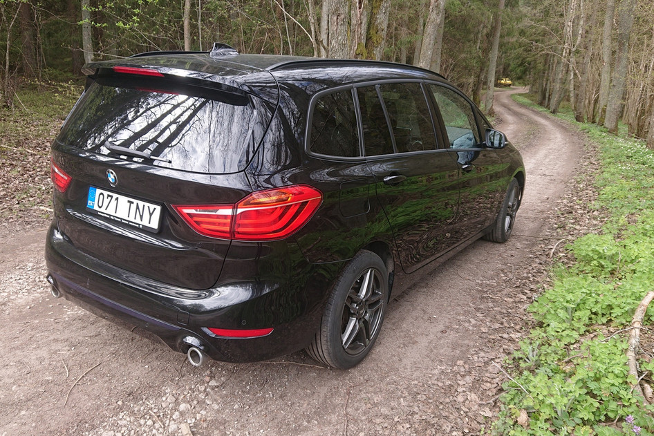 BMW 218, 2018, 2.0, 110 kW, diesel, automatic, front-wheel drive