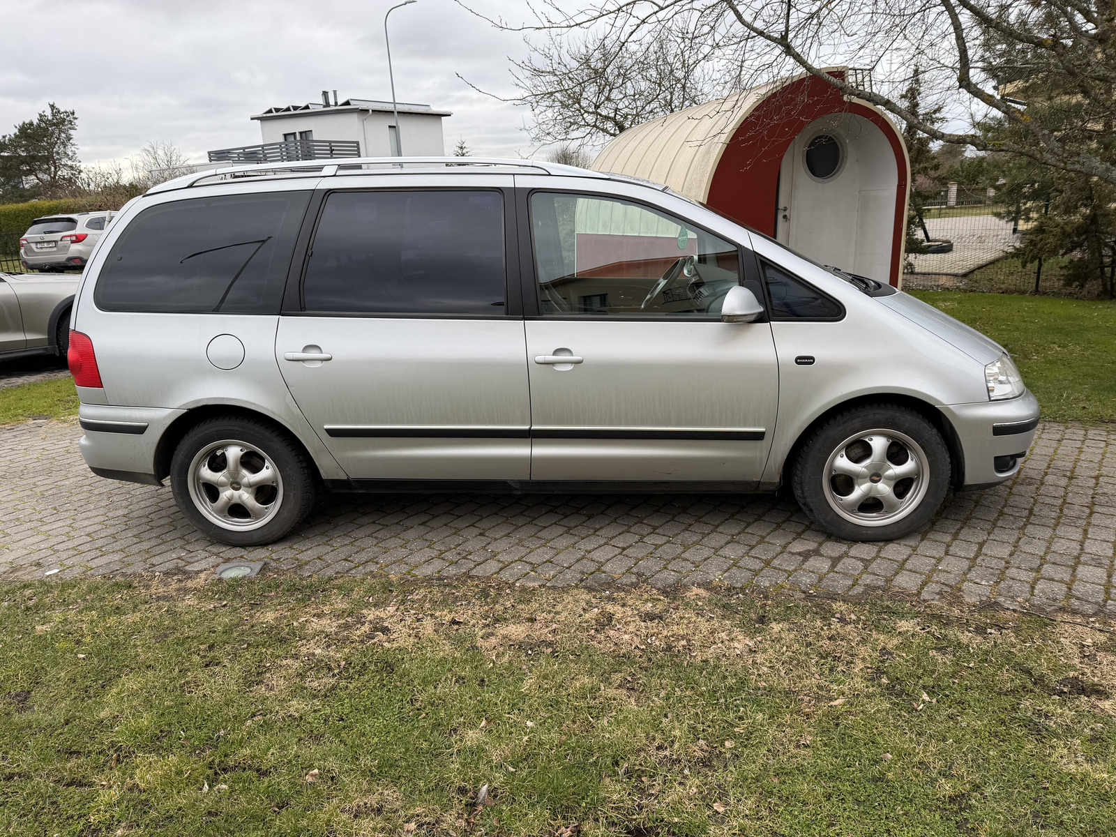 Volkswagen Sharan 2006, kuva 4/10