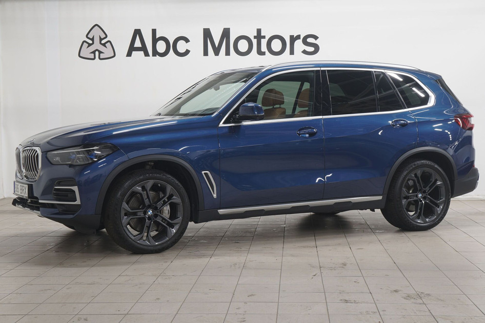 BMW X5, 2022, 3.0, 250 kW, hybrid (diesel/electric), automatic, four-wheel drive
