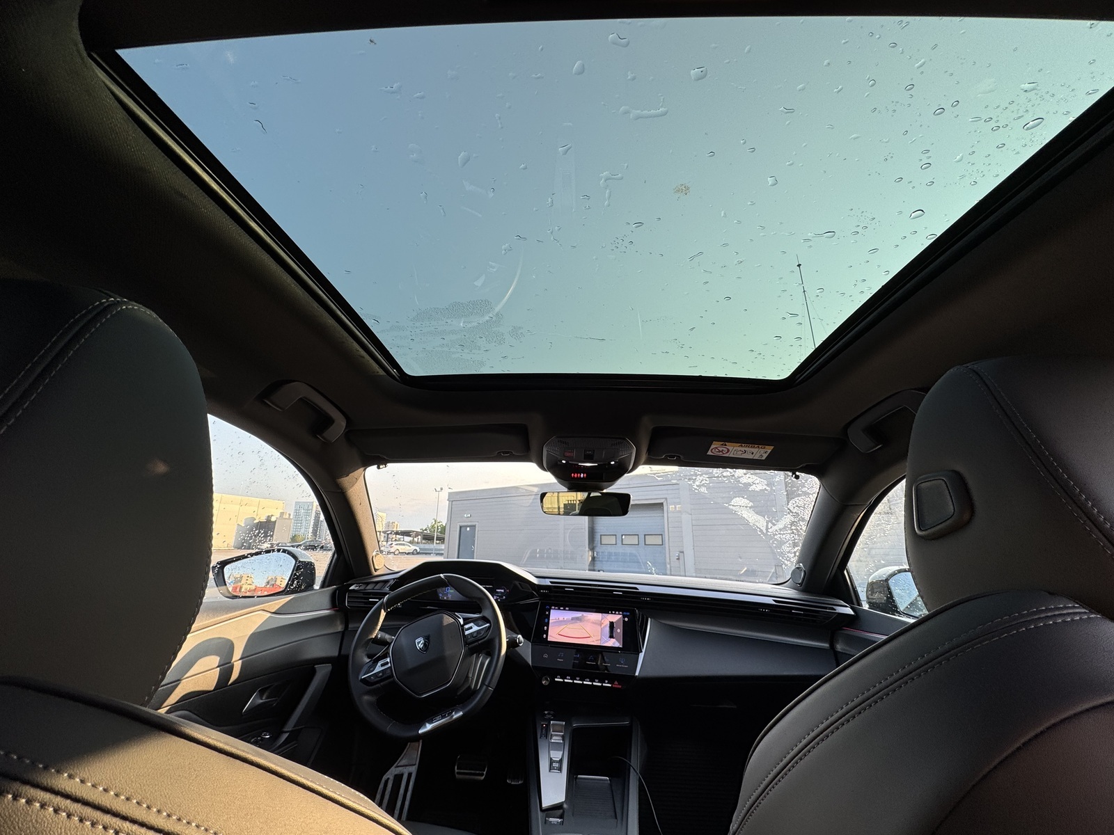 Peugeot 408 2023, photo 5/5