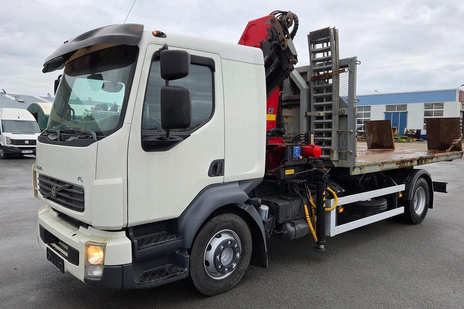 Volvo FL280 4X2 HMF 1560 + platform, 2008, 7.2, 206 kW, дизель, задний привод