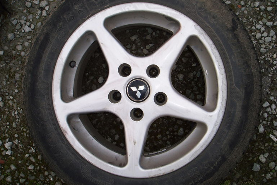 Used steel wheel+studless winter tire 195/60R15,