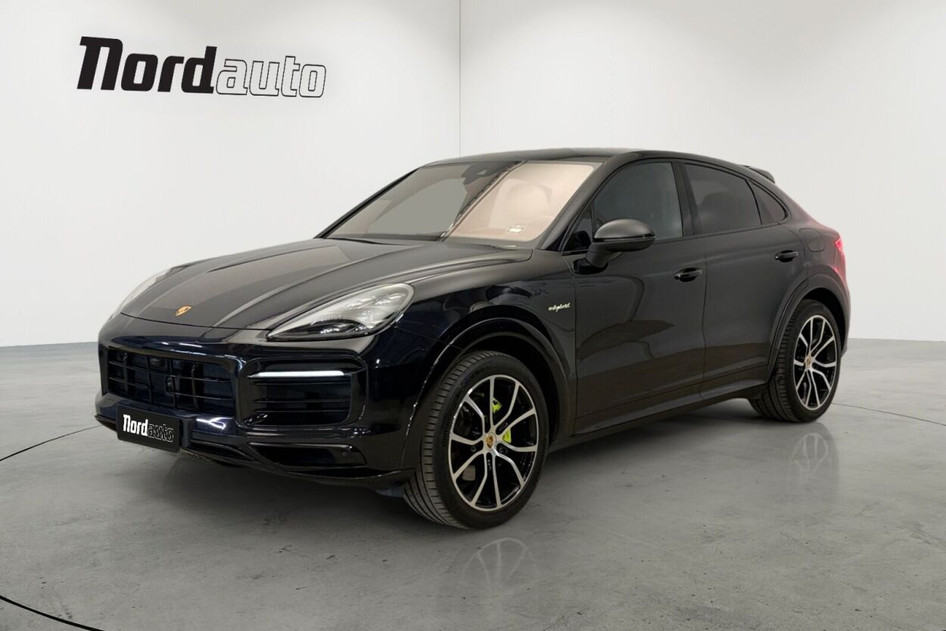 Porsche Cayenne, 2019, 3.0, 340 kW, подключаемый гибрид (бензин/электричество), автомат, полный привод