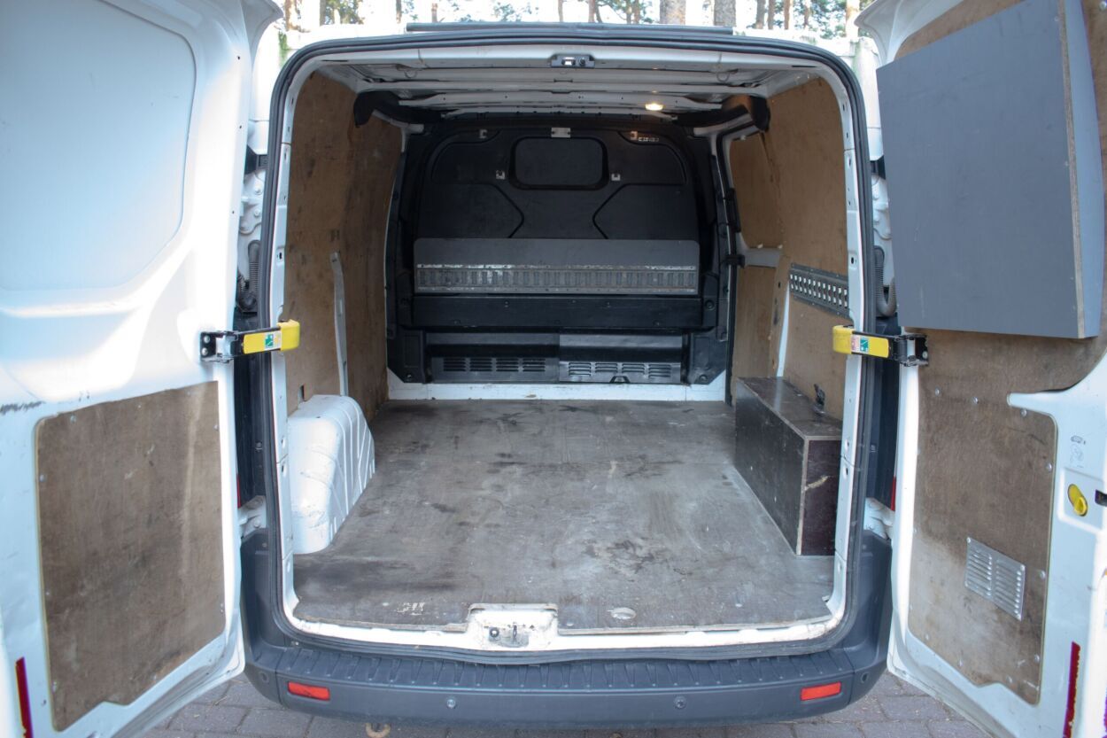 Ford Transit Custom 2013, kuva 4/21