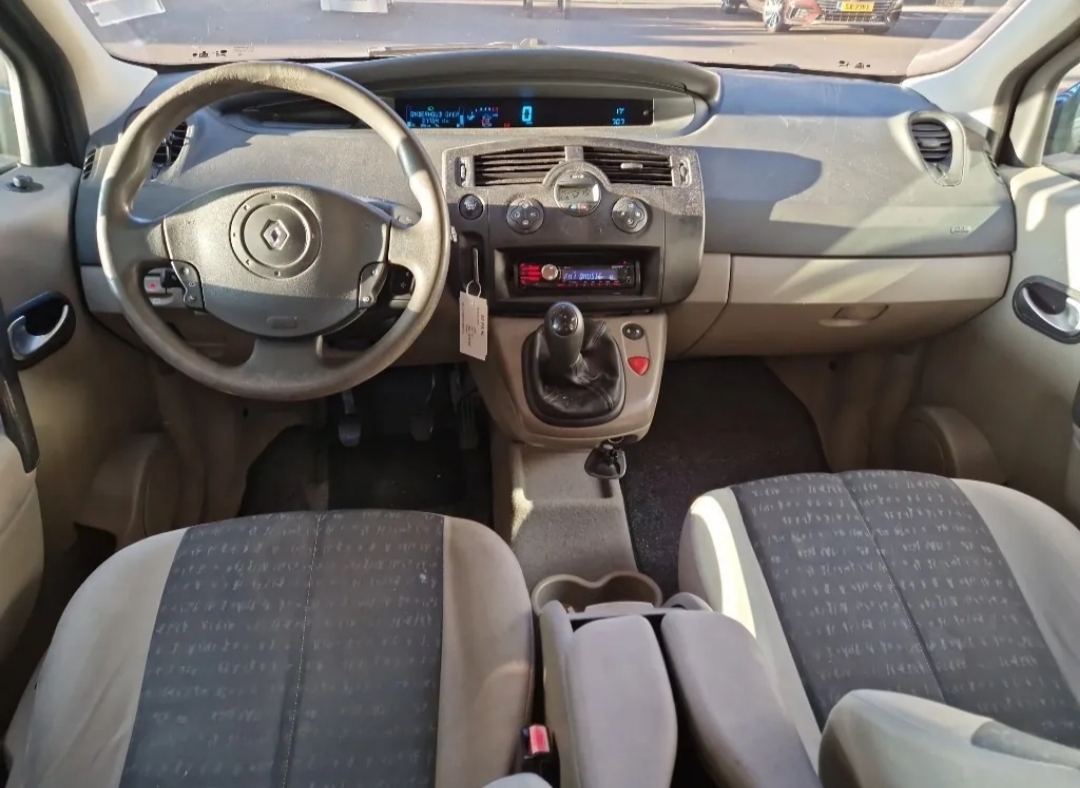 Renault Scenic 2005, photo 7/10