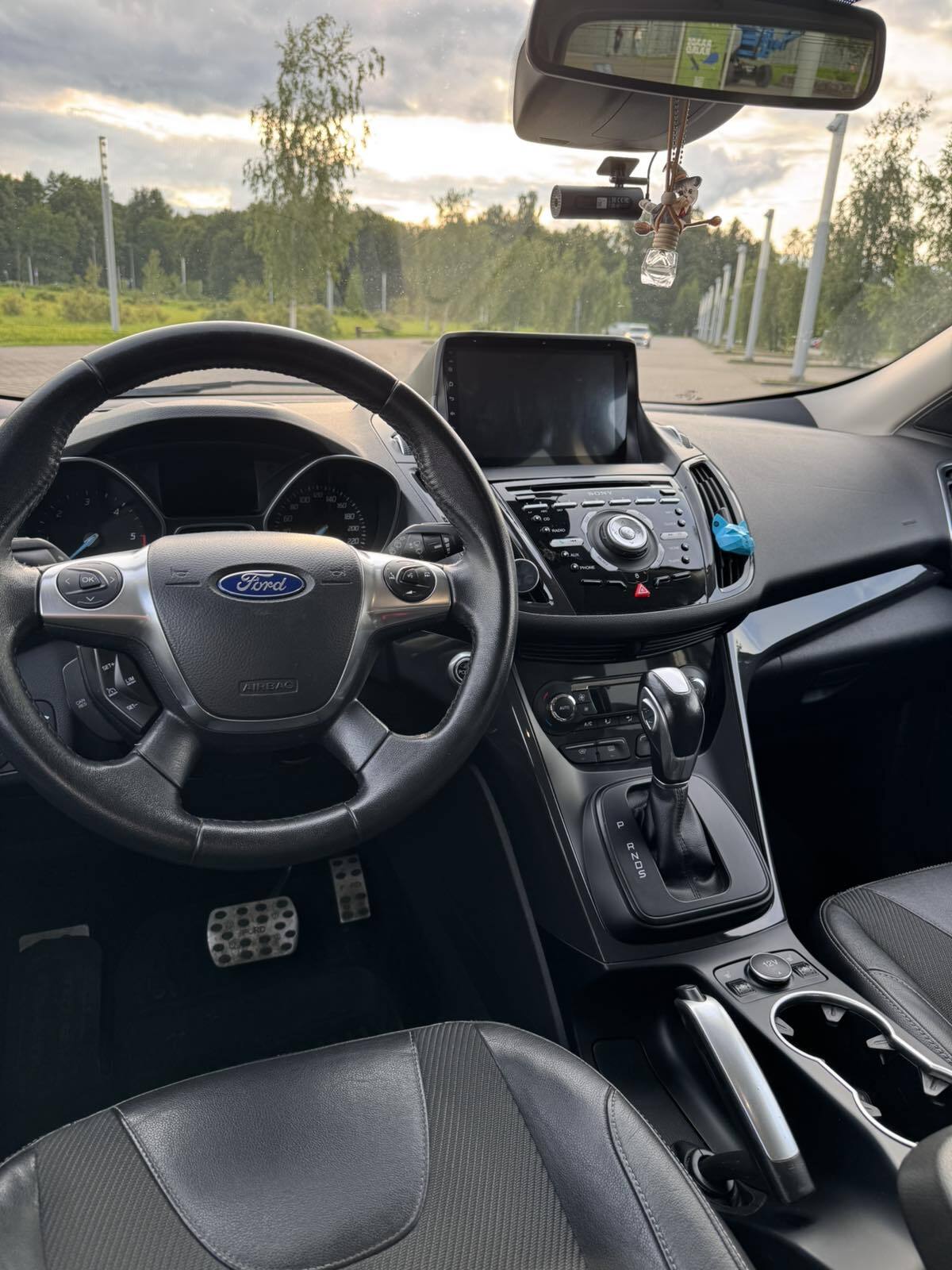 Ford Kuga 2013, kuva 5/10