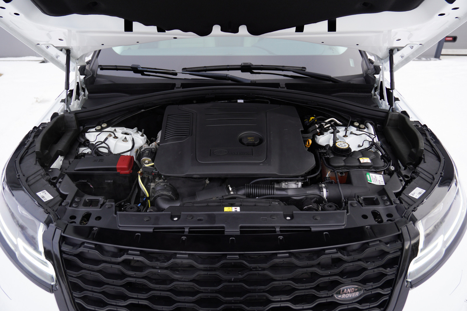 Land Rover Range Rover Velar 2021, kuva 6/22
