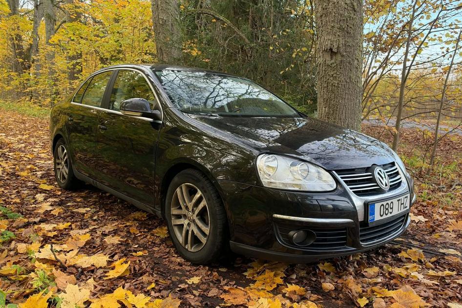 Volkswagen Jetta, 2010, 1.4, 103 kW, petrol, manual, front-wheel drive