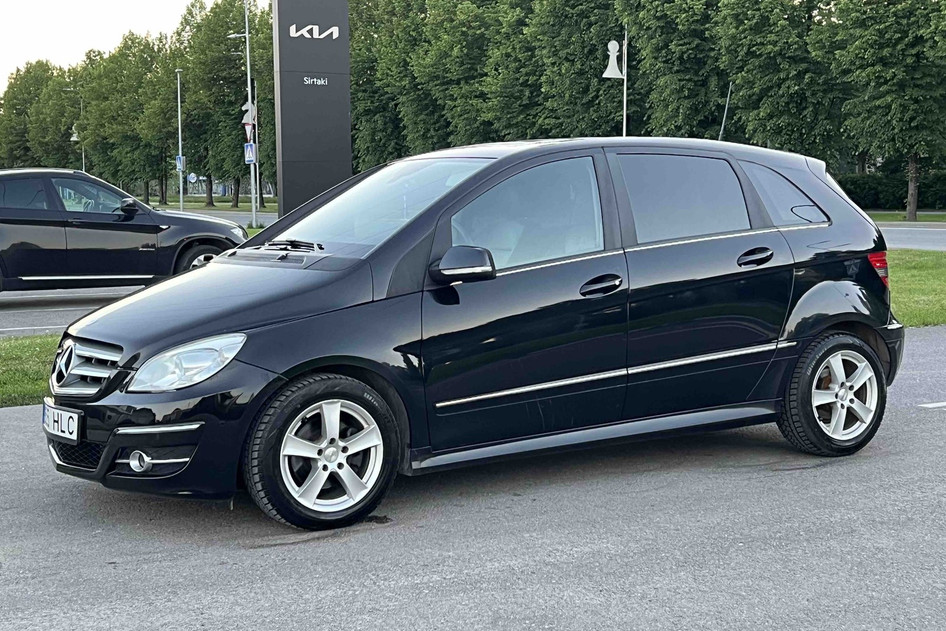 Mercedes-Benz B 200, 2009, 2.0, 103 kW, diesel, automatic, front-wheel drive
