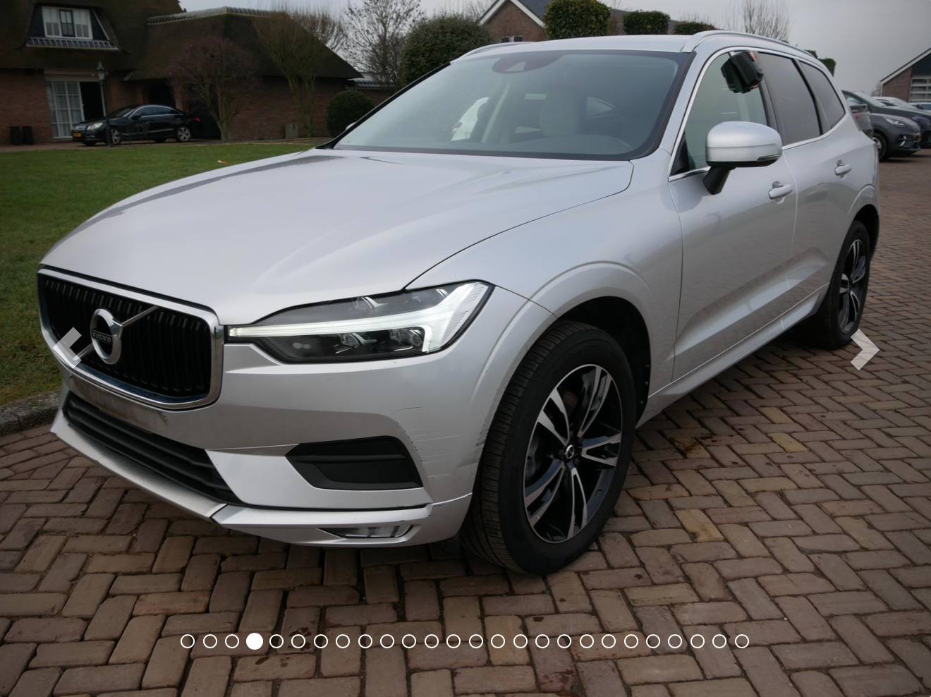 Volvo XC60 2020, photo 2/9
