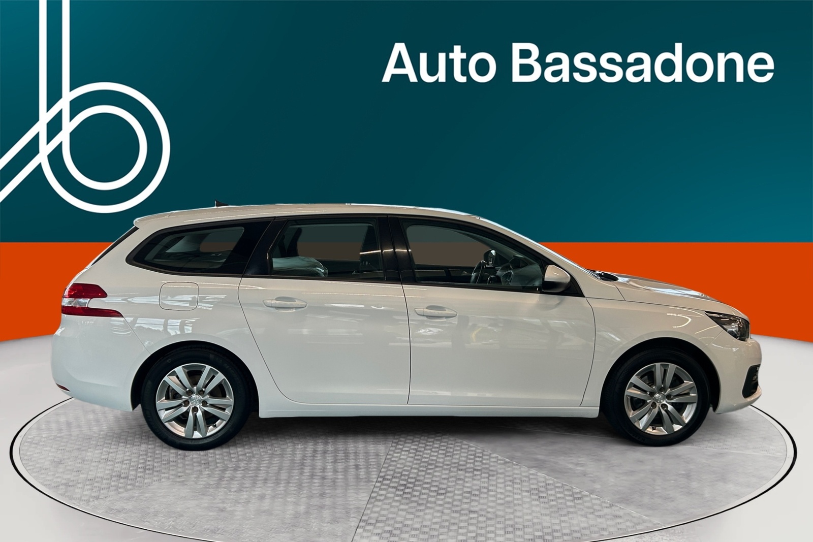Peugeot 308 2021, photo 6/20