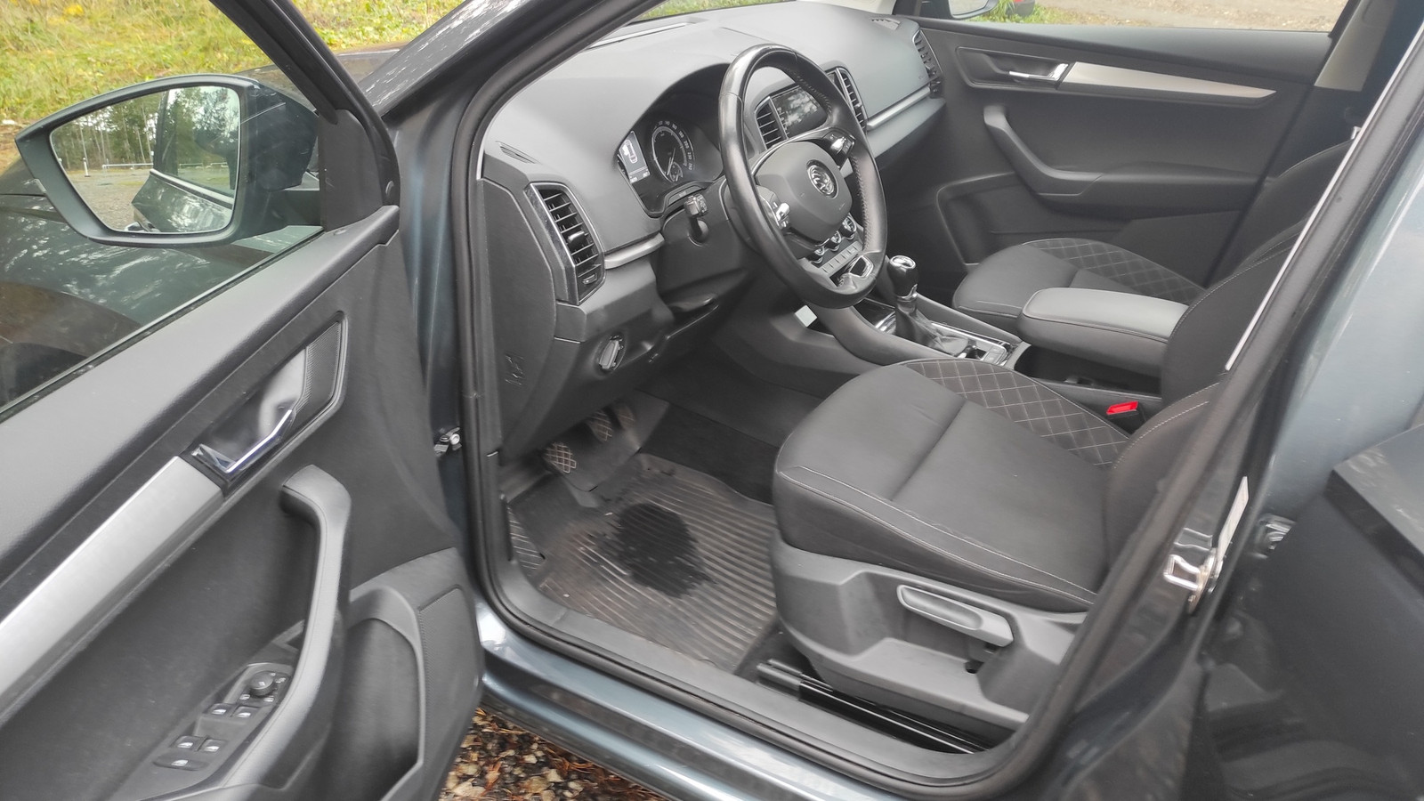 Škoda Karoq 2020, photo 7/10