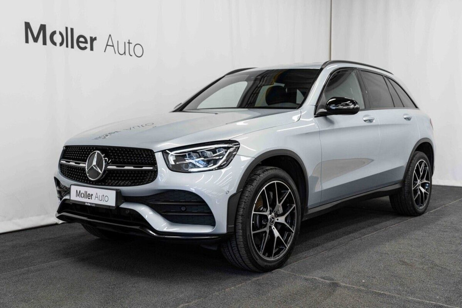 Mercedes-Benz GLC 300, 2022, 2.0, 235 kW, plug-in hybrid (petrol/electric), automatic, four-wheel drive