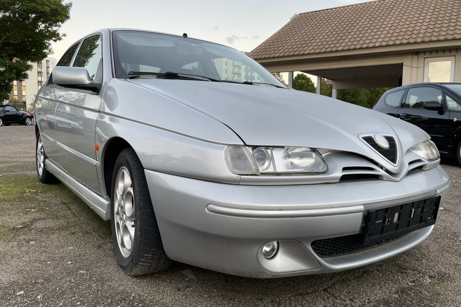 Alfa Romeo Alfa 146, 2000, 2.0, 110 kW, petrol, manual, front-wheel drive