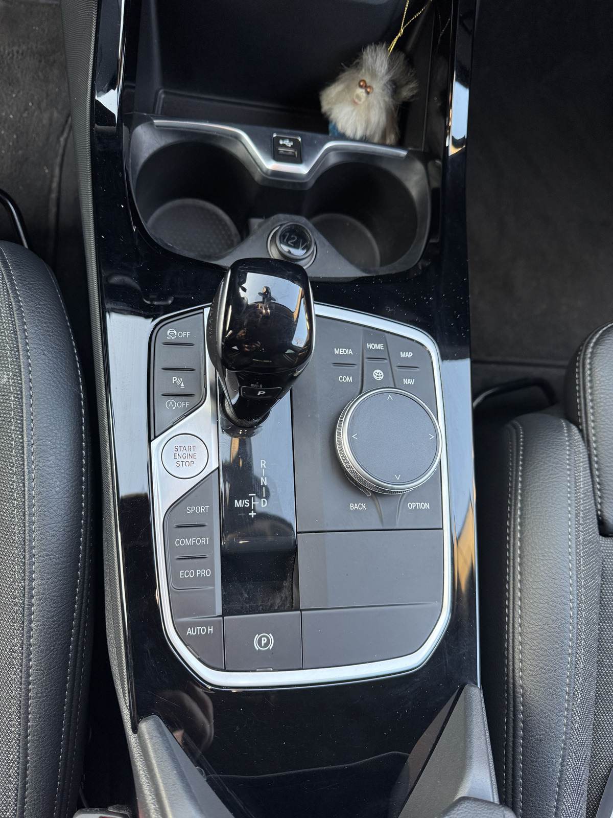 BMW 118 2021, kuva 6/11