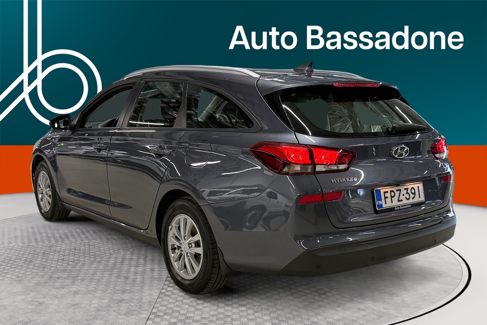 Hyundai i30 2020, photo 3/35