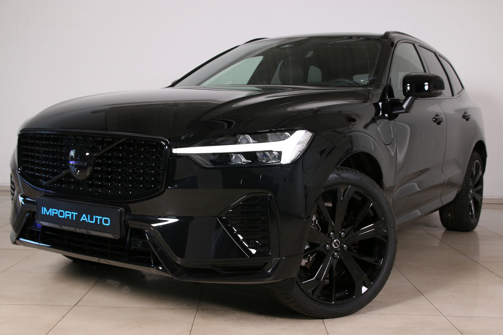 Volvo XC60 AWD ULTIMATE BLACK EDITION LUXURY FULL 2.0 T6 Recharge Long Range 293kW