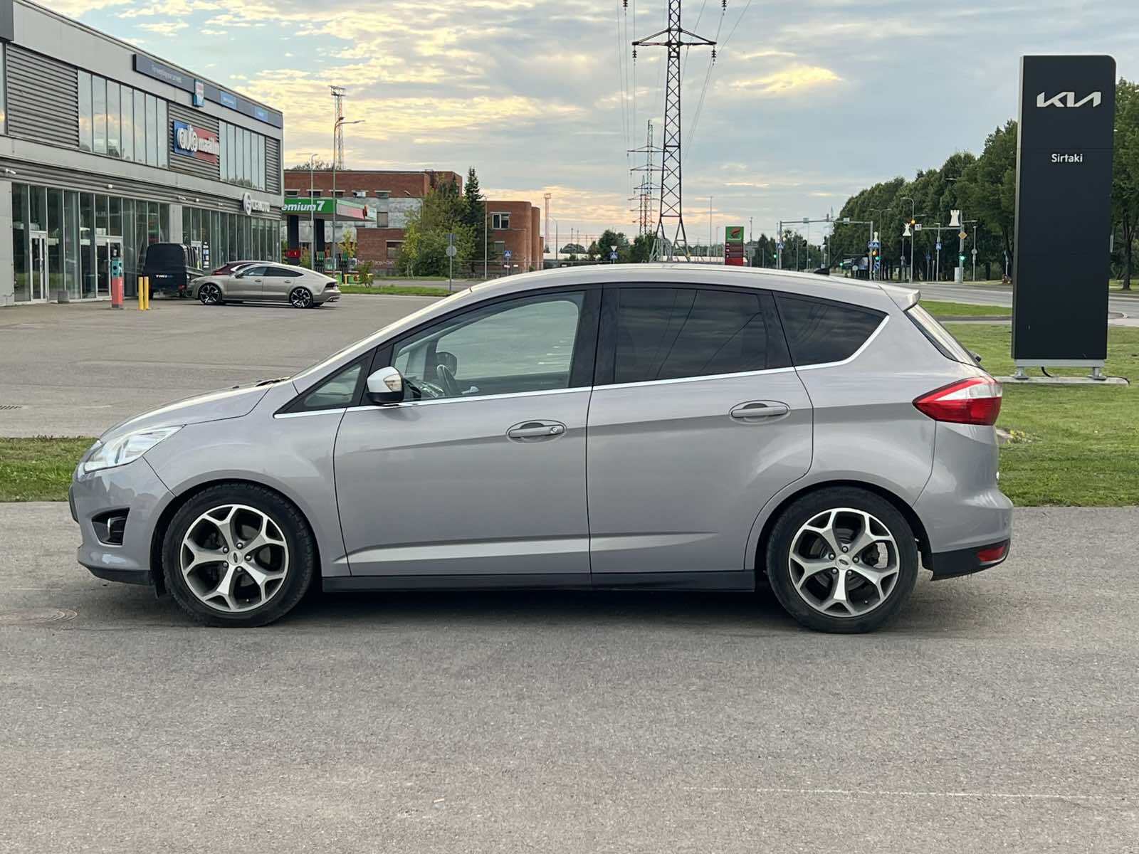 Ford C-Max 2013, kuva 4/11