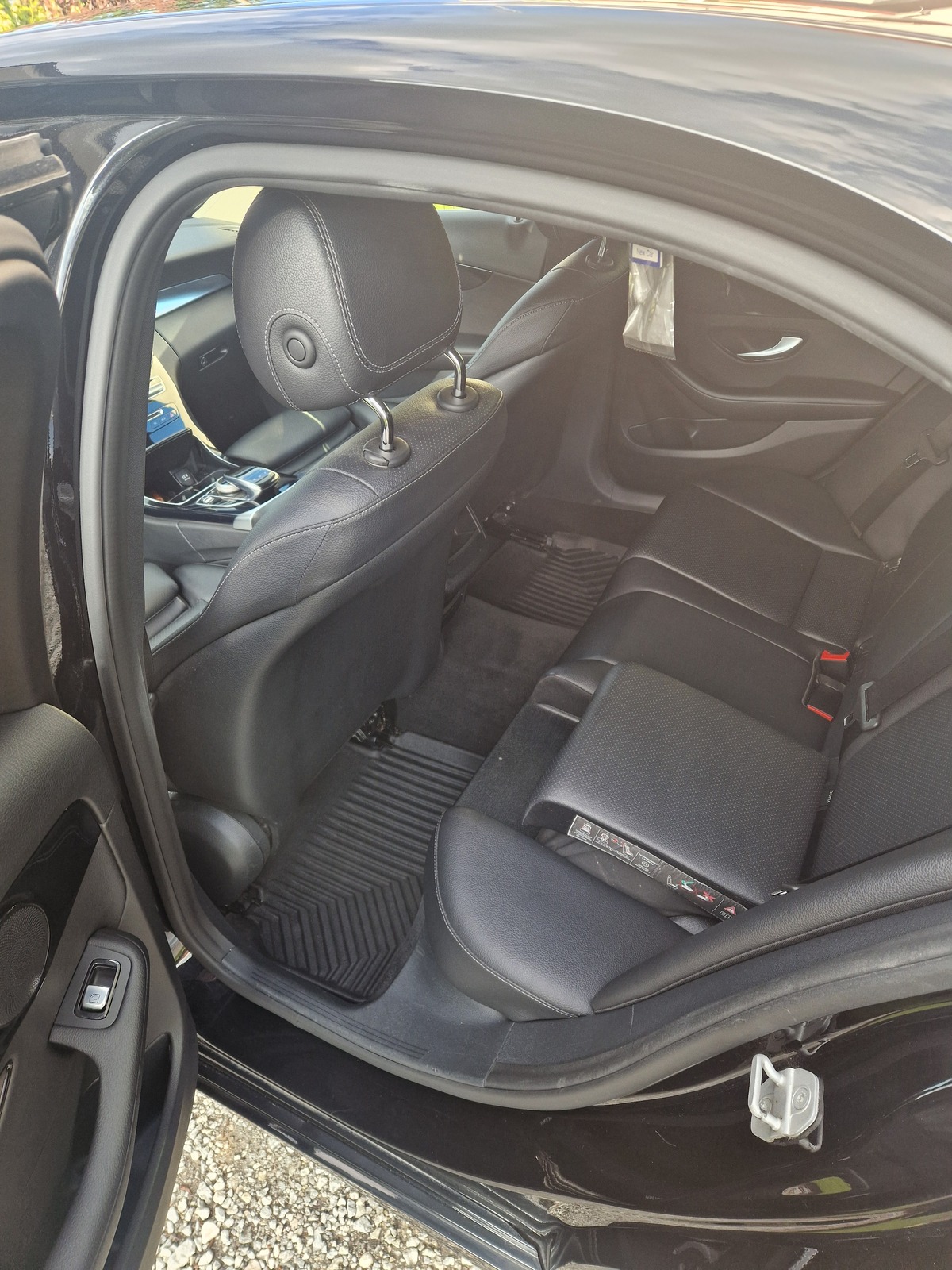 Mercedes-Benz C 200 2015, photo 6/9