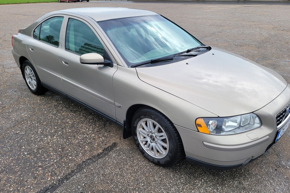 Volvo S60, 2005, 2.4, 103 kW, petrol, automatic, front-wheel drive