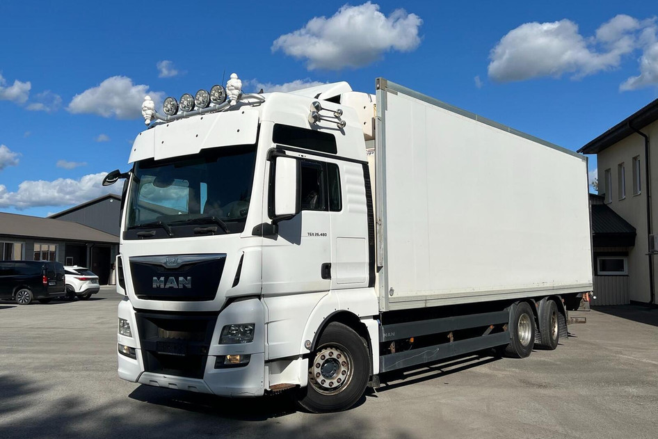 MAN TGX, 2015, 12.4, 353 kW, diesel, automatic, rear-wheel drive