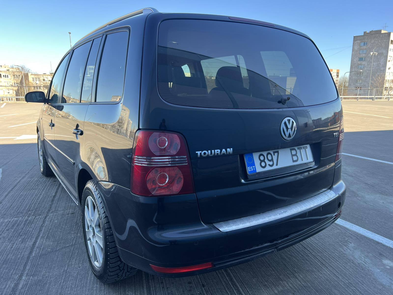 Volkswagen Touran 2008, photo 7/10