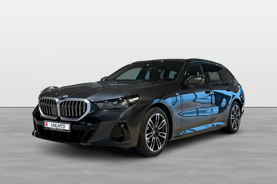 BMW 530, 2025, 2.0, 220 kW, hybrid (petrol/electric), automatic, four-wheel drive