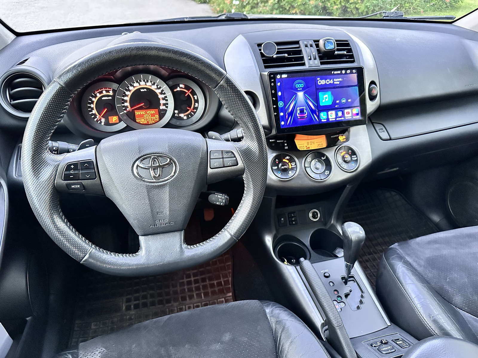 Toyota RAV4 2012, kuva 7/10