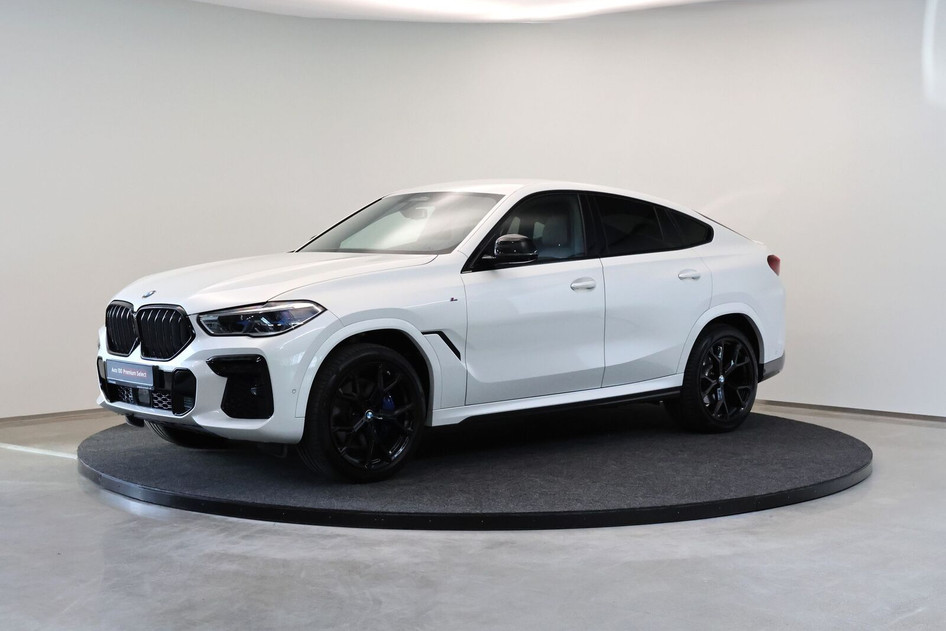 BMW X6, 2022, 3.0, 245 kW, гибрид (бензин/электричество), автомат, полный привод