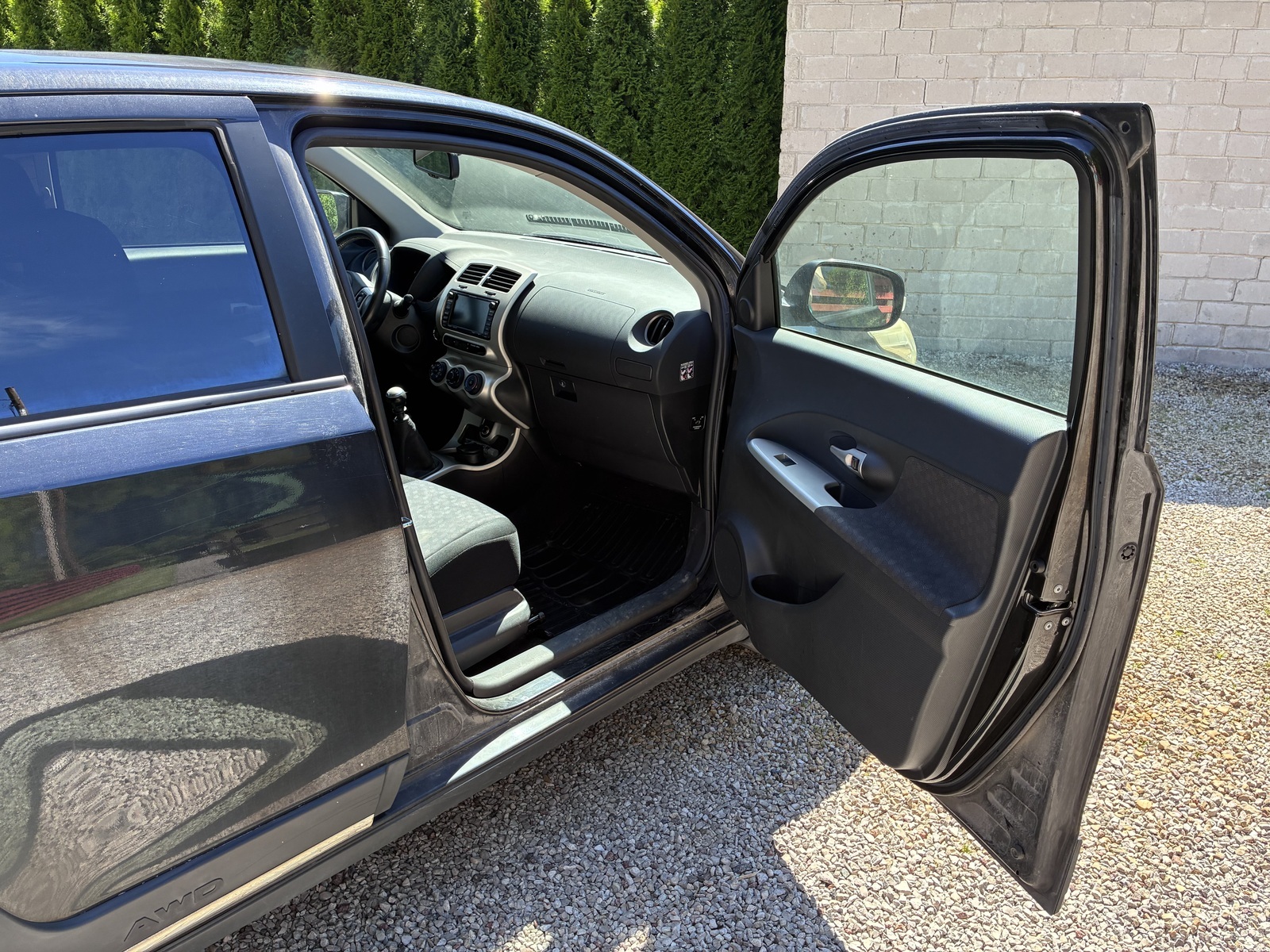 Toyota Urban Cruiser AWD Luxury 1.4 66kW 2010, photo 4/10