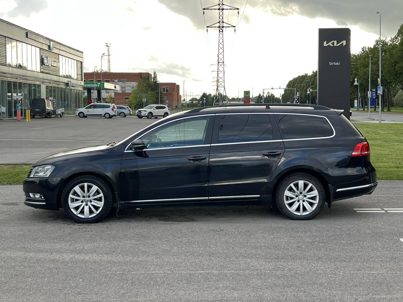 Volkswagen Passat 2011, photo 4/10