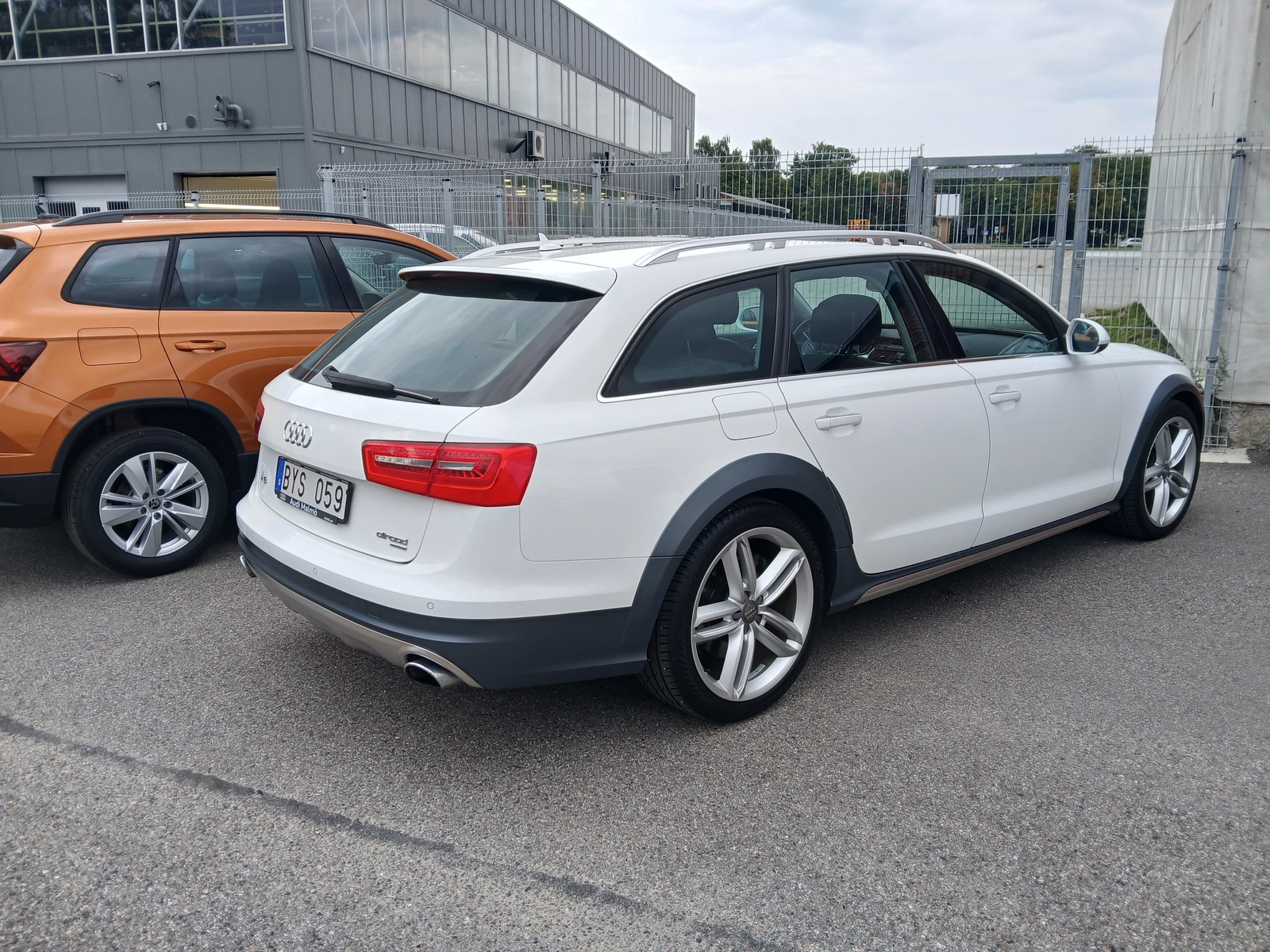 Audi A6 allroad 2013, photo 2/10