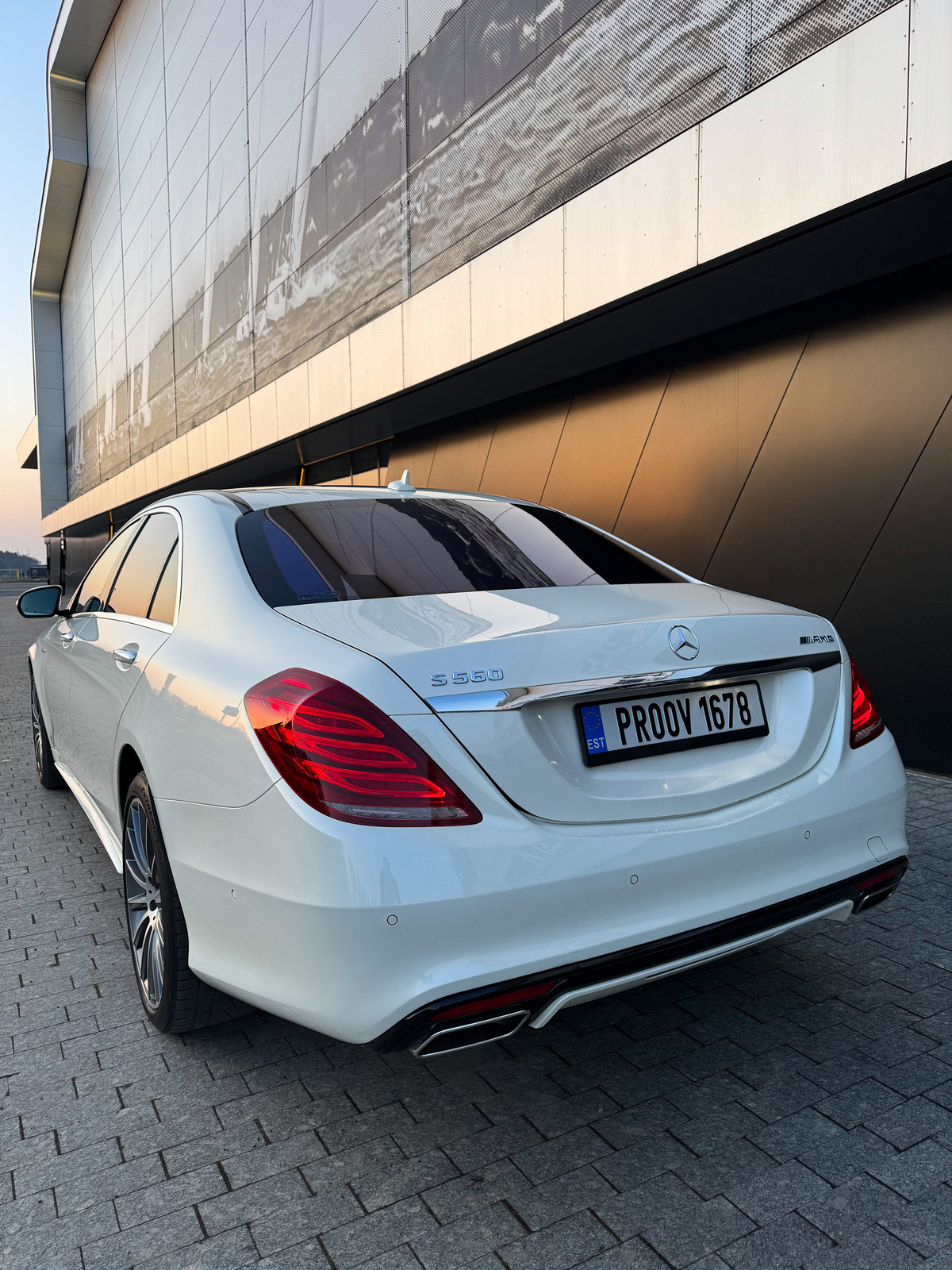 Mercedes-Benz S 550 2015, kuva 6/13