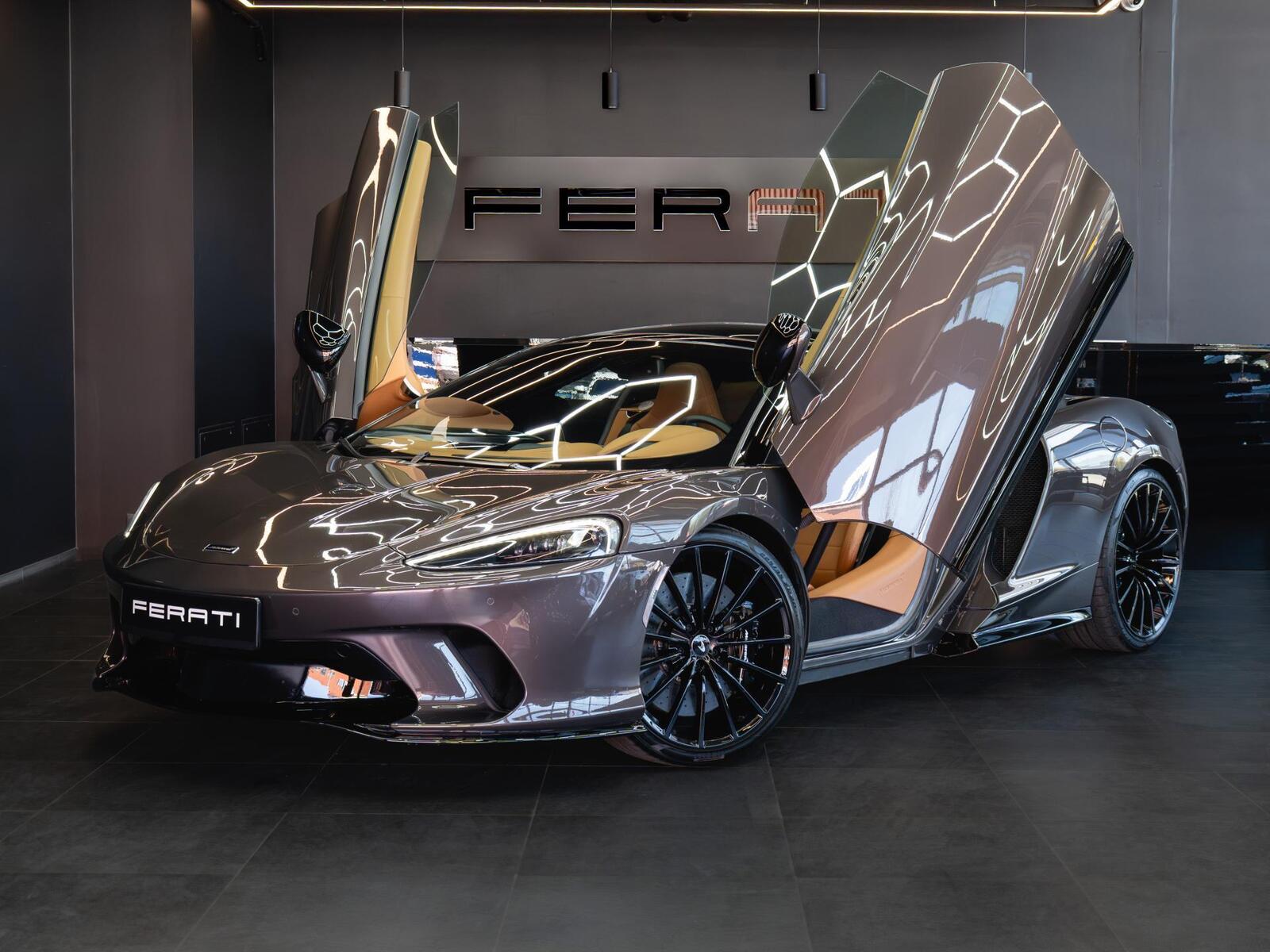 McLaren GT Premium Pack Twin-Turbo 4.0 V8 456kW