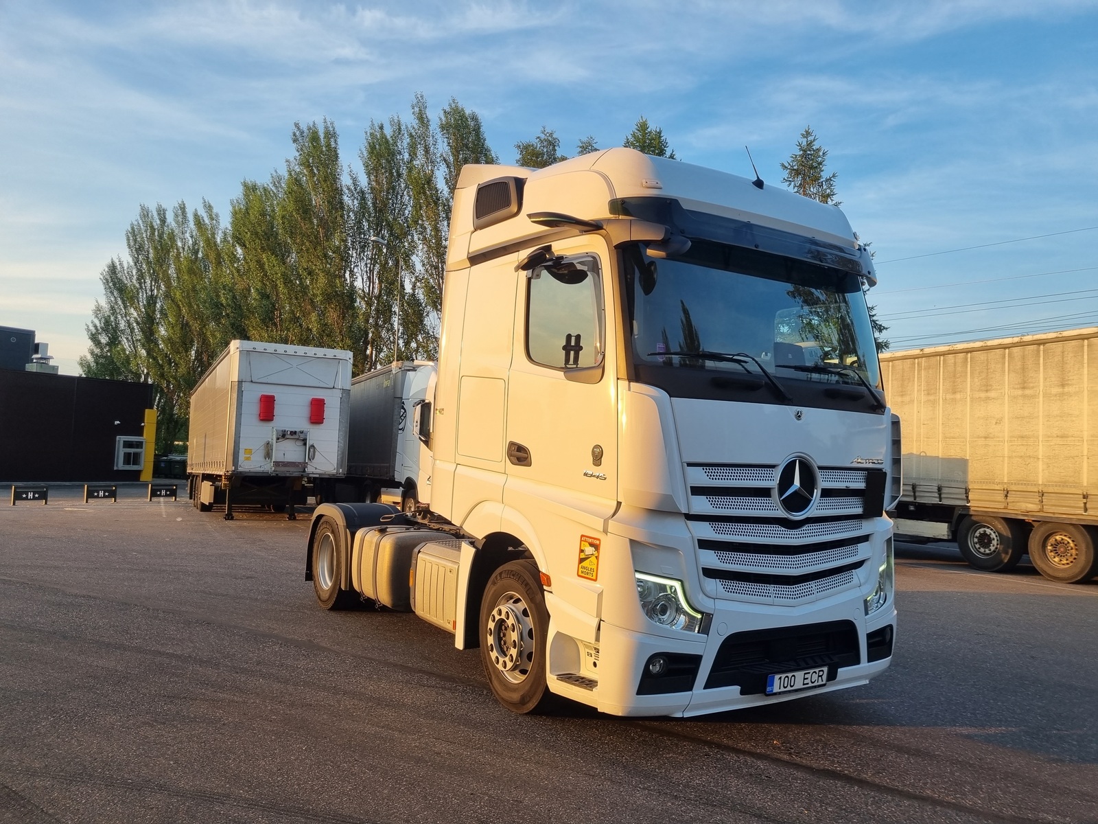 Mercedes-Benz Actros 2020, kuva 2/8