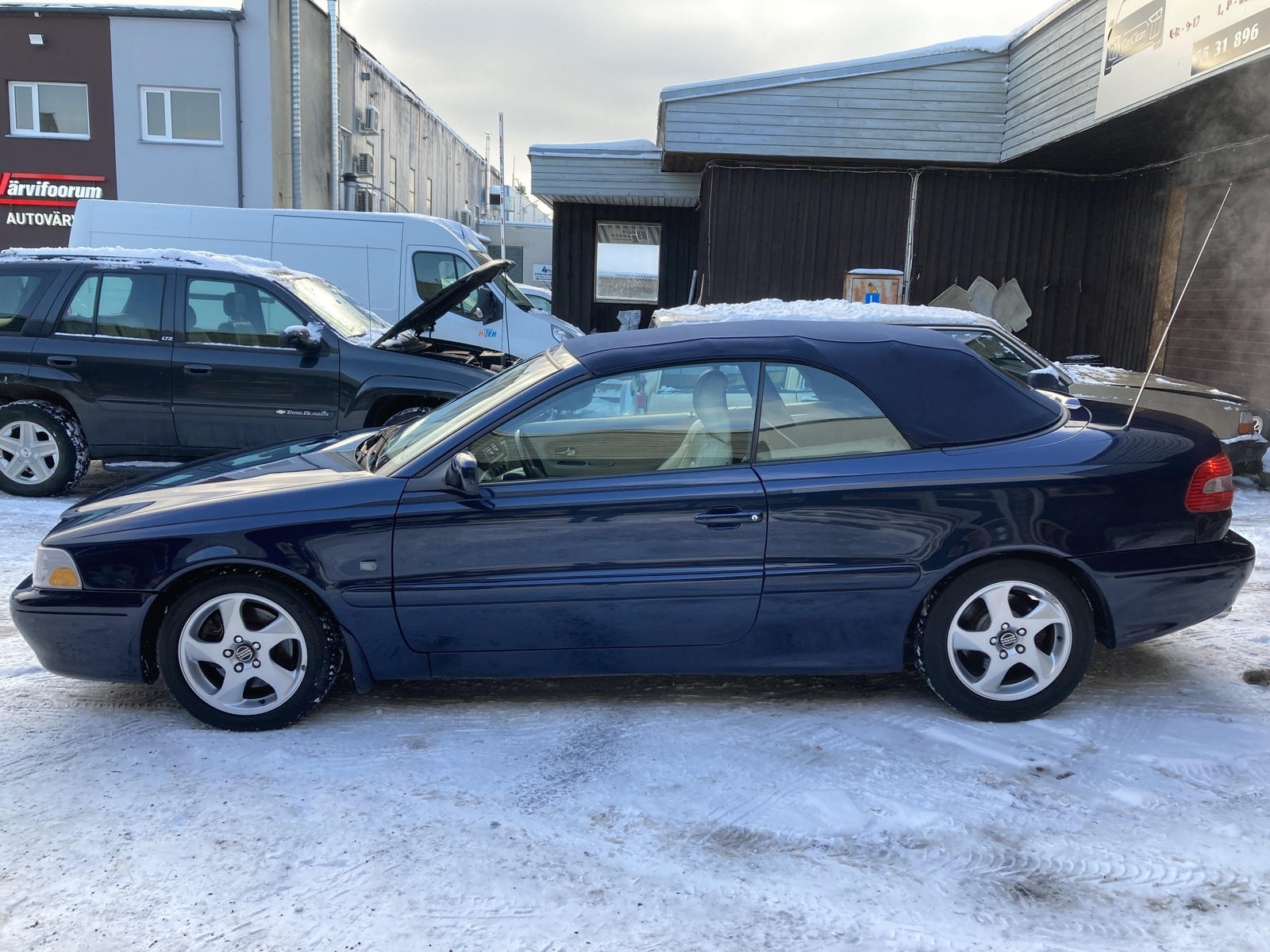 Volvo C70 2003, photo 4/16