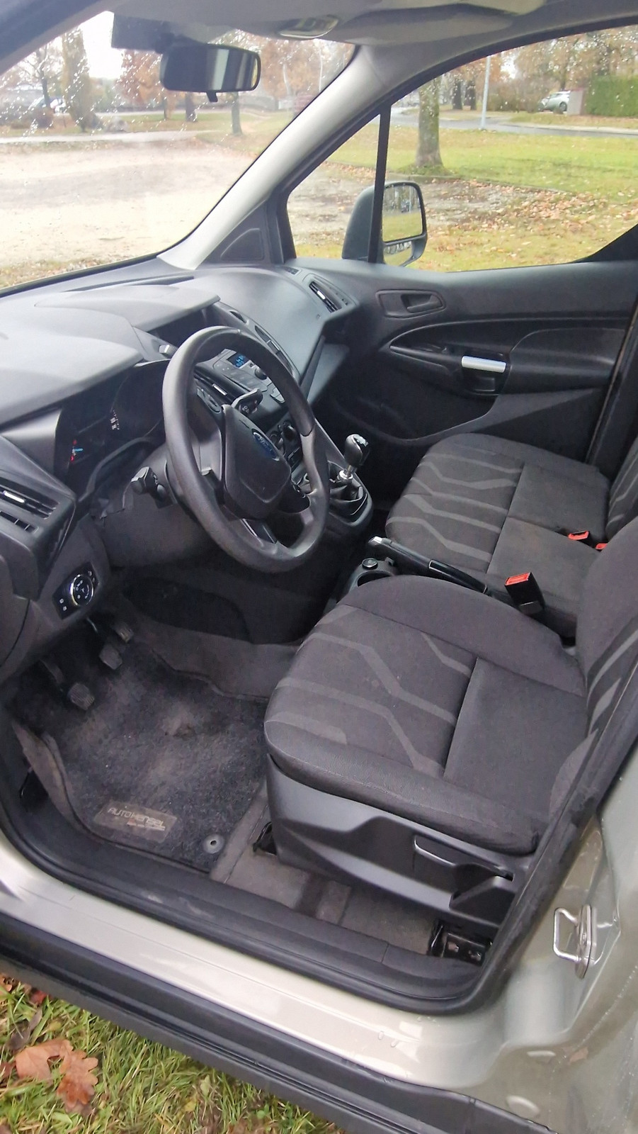 Ford Transit Connect 2016, kuva 6/8