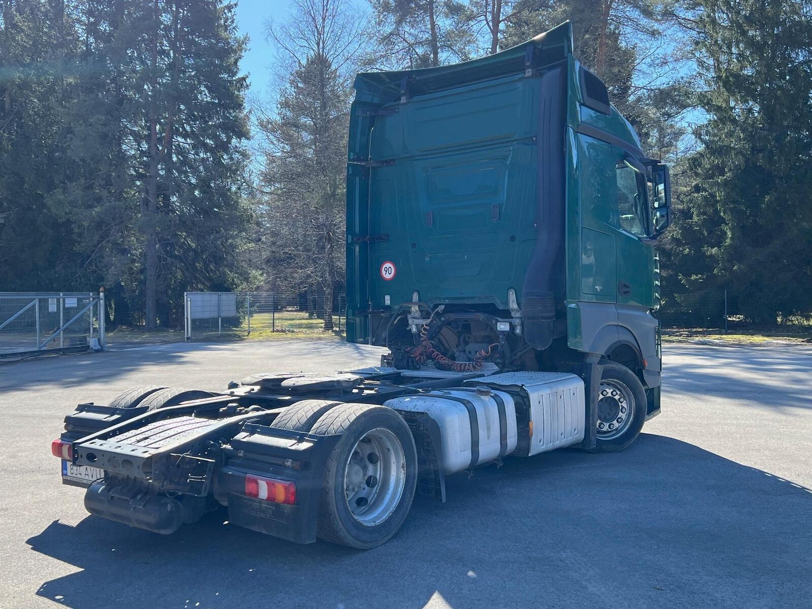 Mercedes-Benz Actros 2016, kuva 3/22
