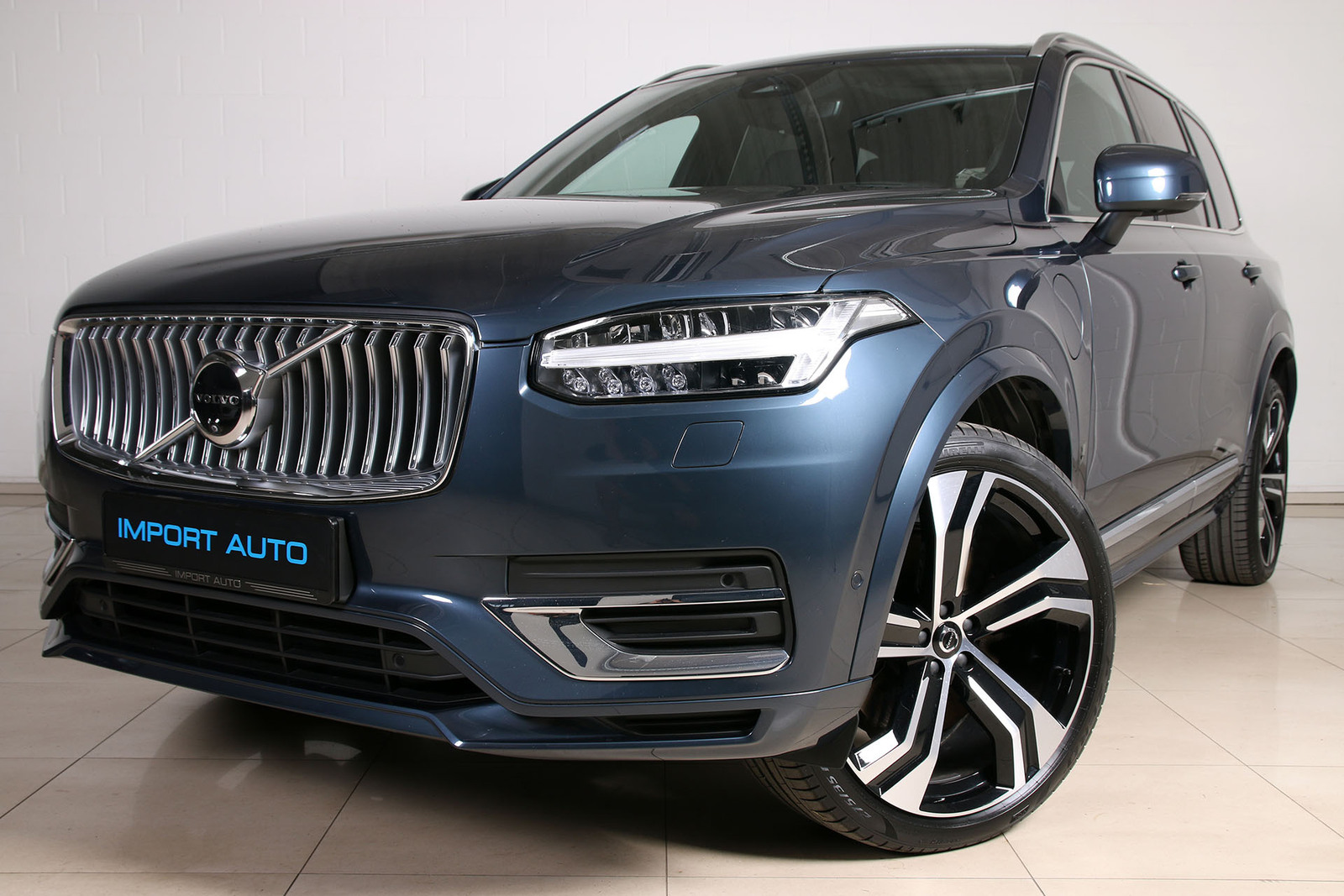 Volvo XC90 AWD ULTRA BRIGHT 7 RECHARGE FULL 2.0 T8 Long Range Plug-In-Hybrid 335kW