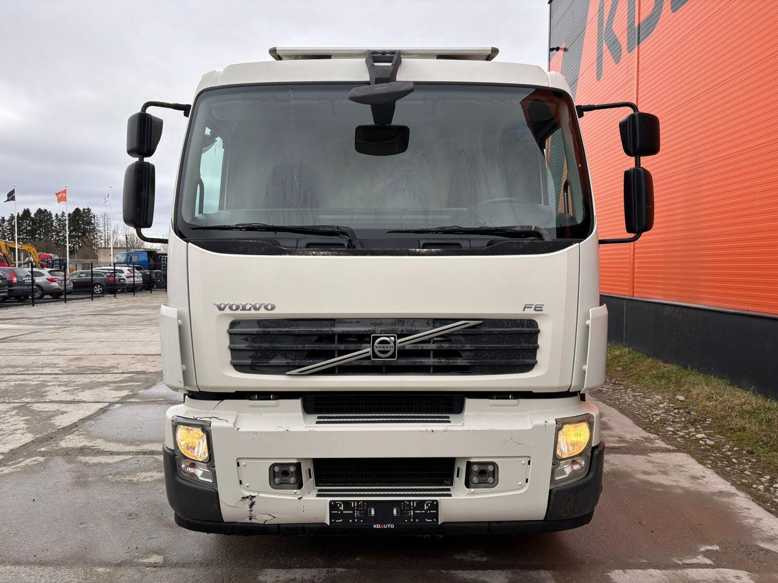 Volvo FE 240 6x2 2013, photo 3/26