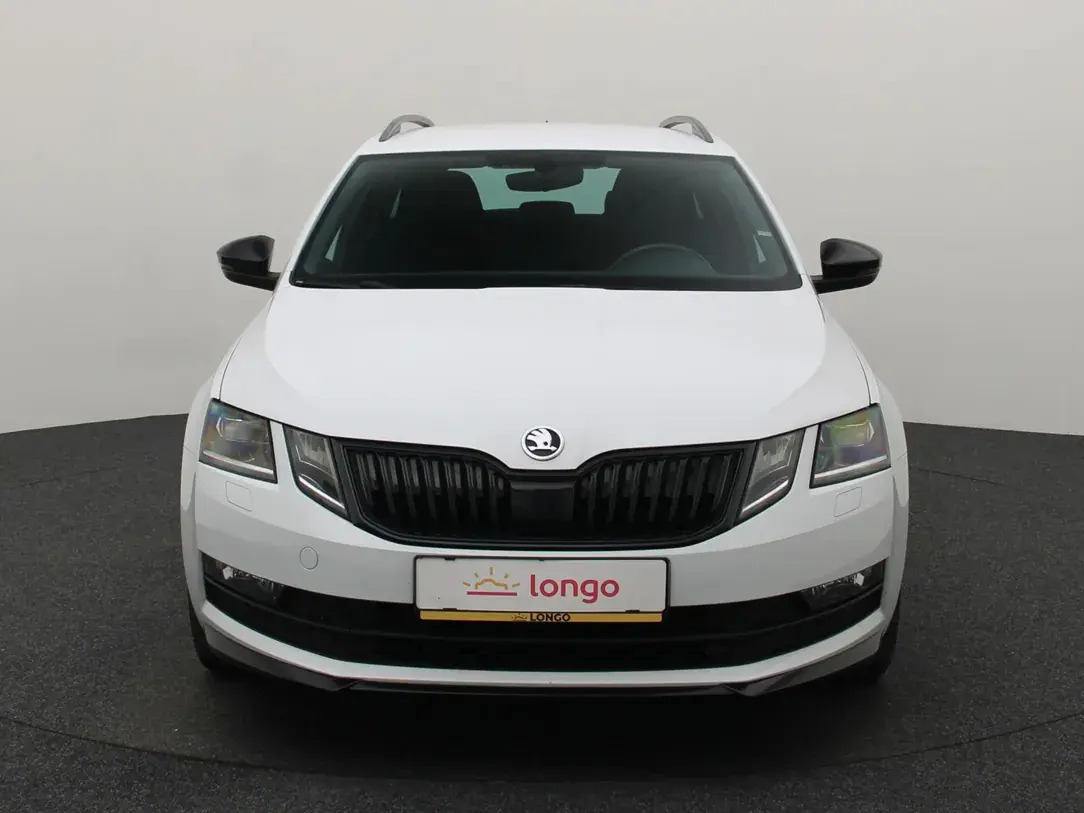 Škoda Octavia 2020, photo 3/10